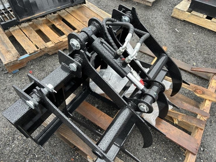 2025-ir-grapple-bucket-image-2