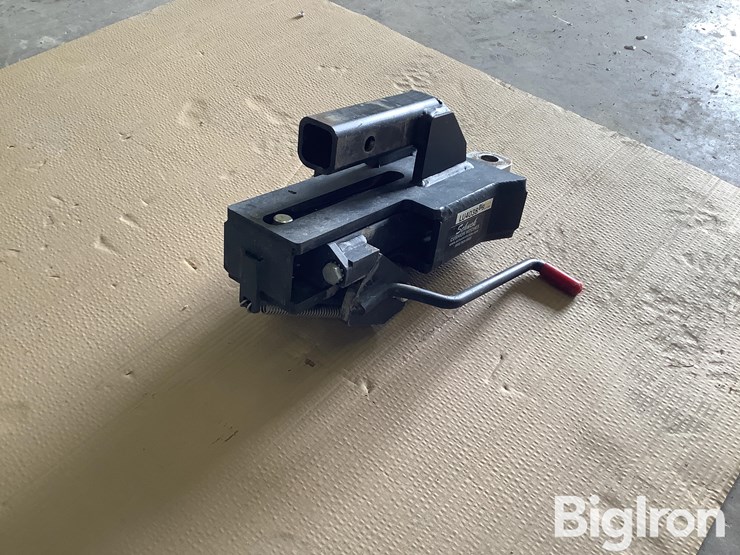 schuck-cushion-hitch-image-5