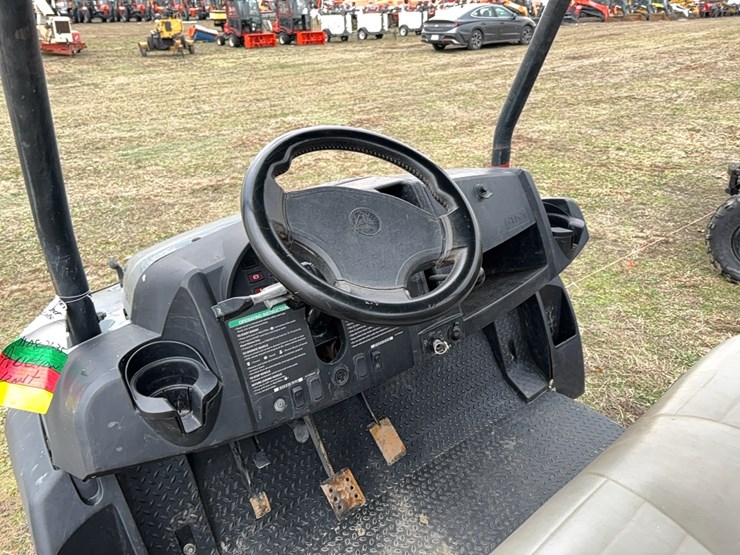 club-car-carryall-1700-utility-vehicle-sn:104218-4x4,-image-15