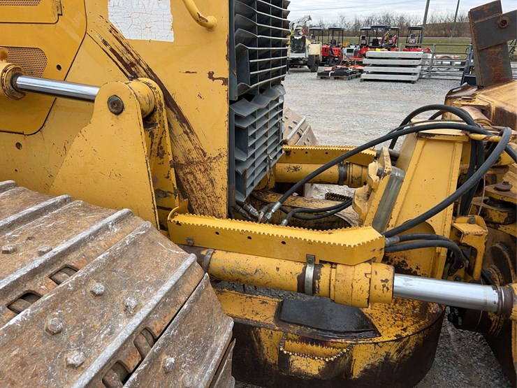 2007-deere-750j-image-16