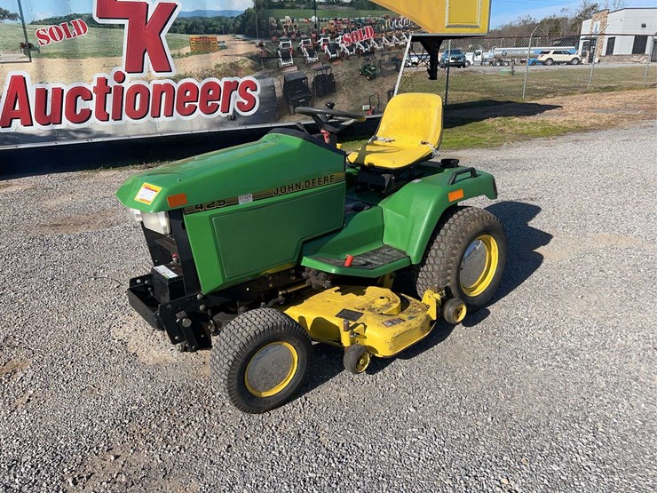 john-deere-425-image-8
