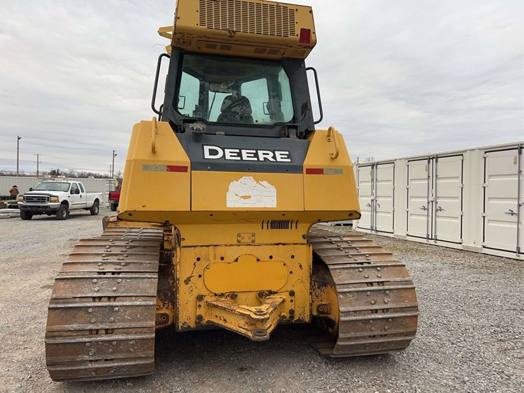 2007-deere-750j-image-22