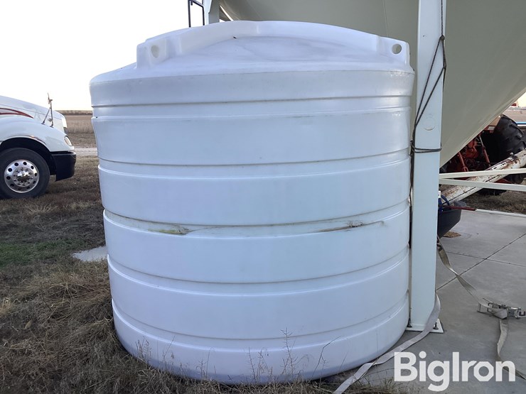 2023-enduroplast-1550-gal-tank-image-2