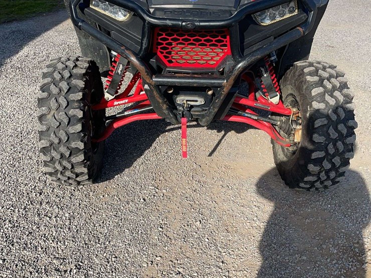 2015-polaris-rzr-900-image-13