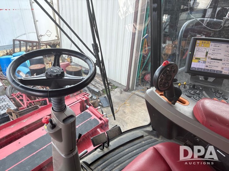 case-ih-8250-image-37