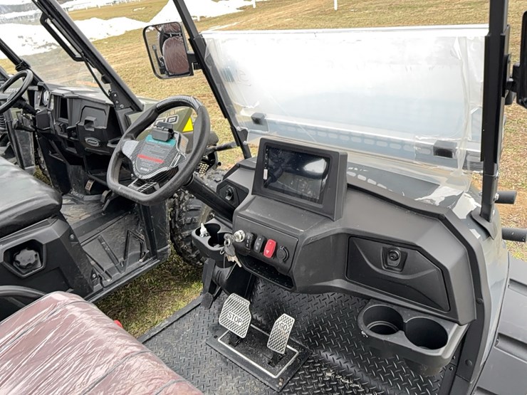 new-ircg-80-lifted-golf-cart-golf-cart-image-8