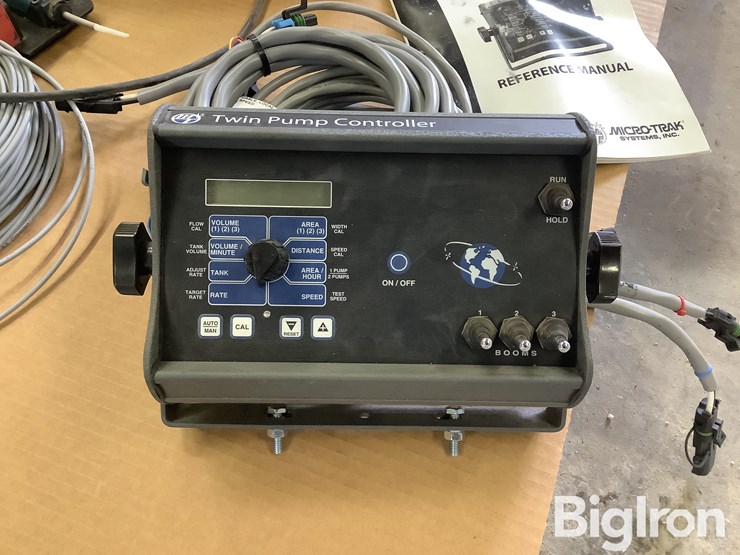 micro-trak-twin-pump-w/controller-image-9