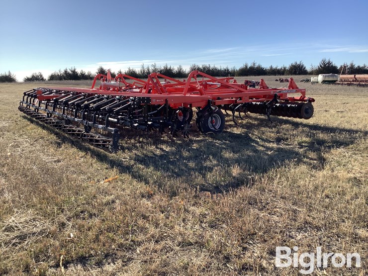 2024-kuhn-krause-6405-31-image-5