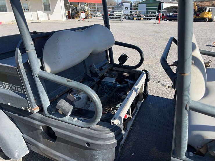 2020-club-car-carryall-1700-image-19