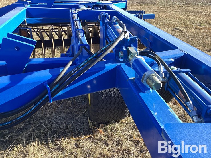 2023-landoll-7530-32-image-11