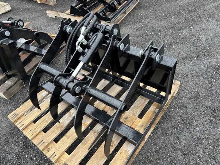 2025-ir-grapple-bucket-image-1