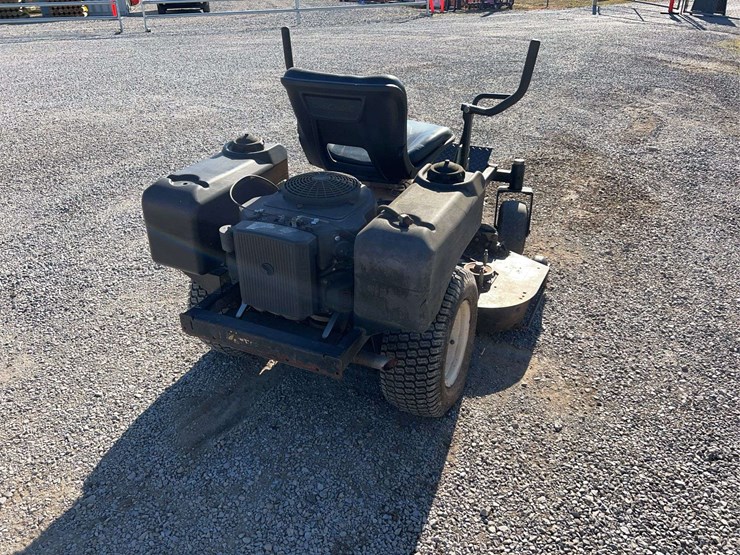 2014-cub-cadet-z-wing-48-image-14