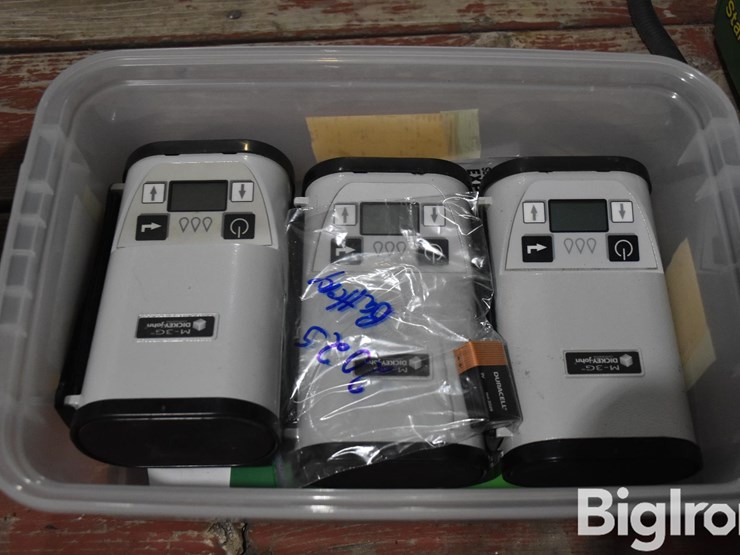 dickey-john-m3-g-moisture-testers-image-1