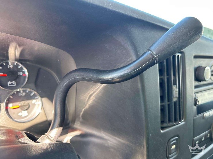 2008-gmc-2500-image-15