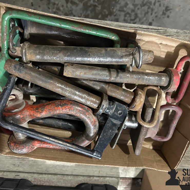 Flat Of Hitch Pins
