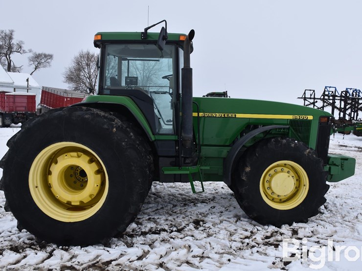 john-deere-8400-image-4