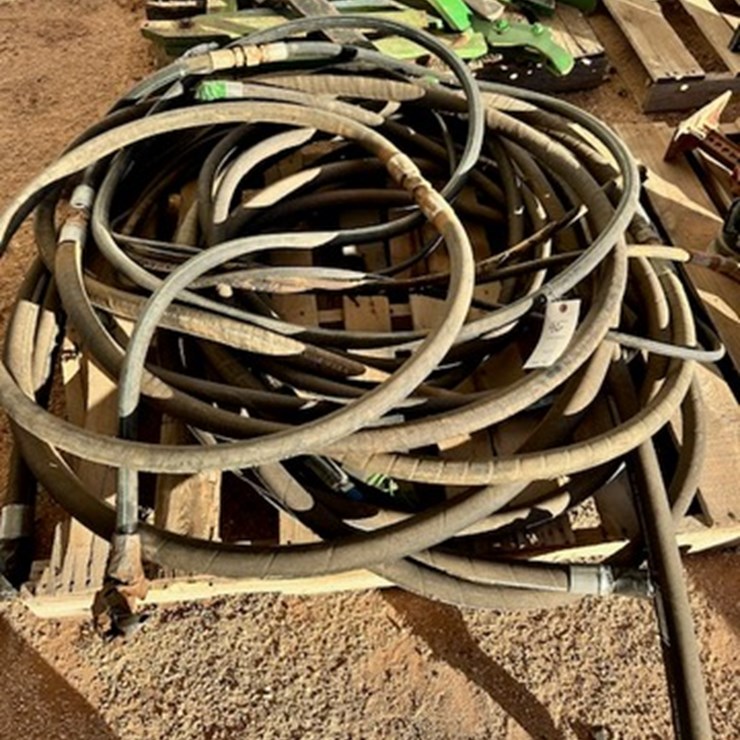 PALLET OF HYDRAULIC HOSES