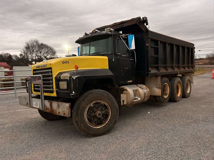 1995-mack-rd688s-image-2