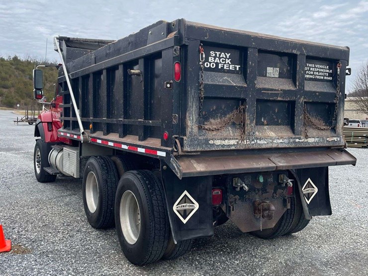 2009-international-7600-image-4