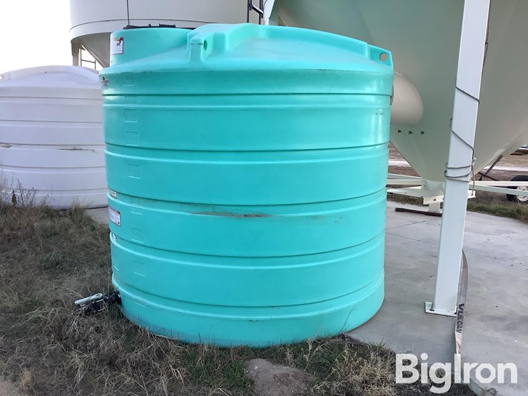2023-endura-plas-1550-gallon-tank-image-1