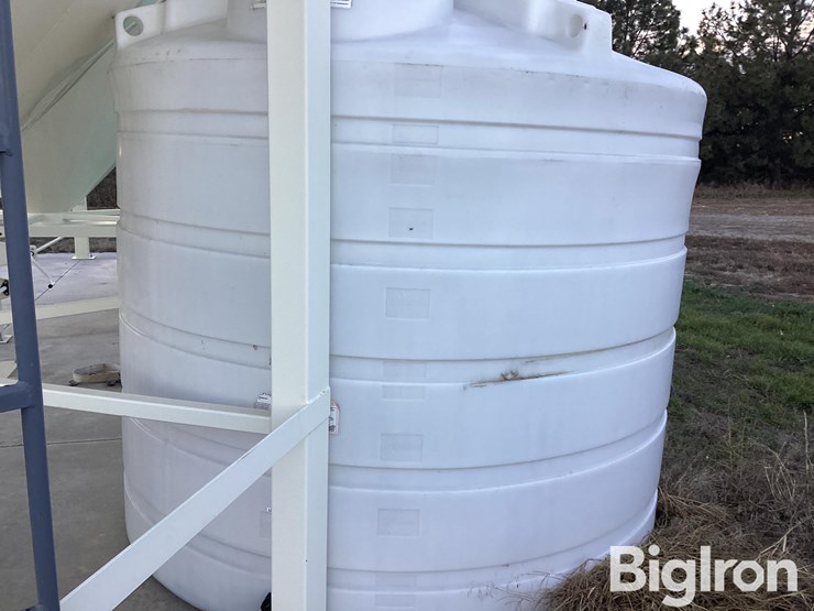 2023-enduroplast-1550-gal-tank-image-6