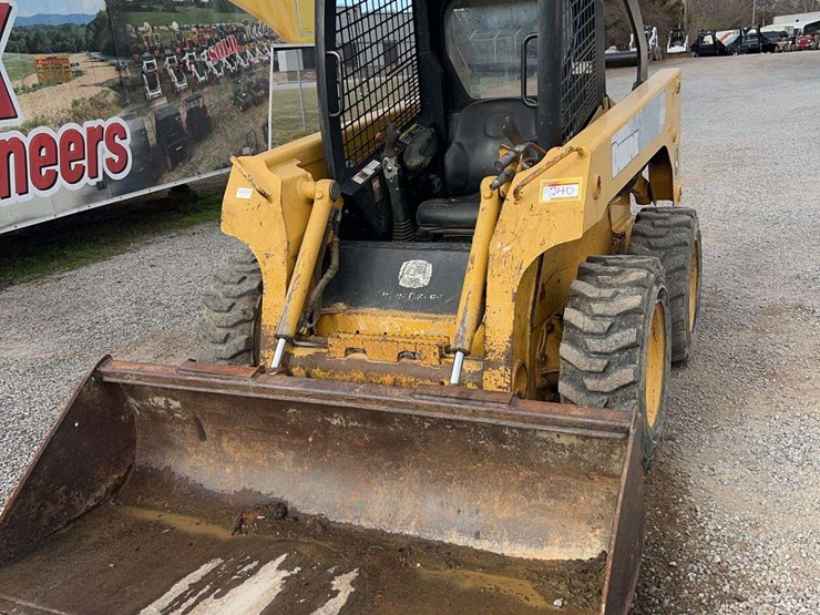 john-deere-317-image-8