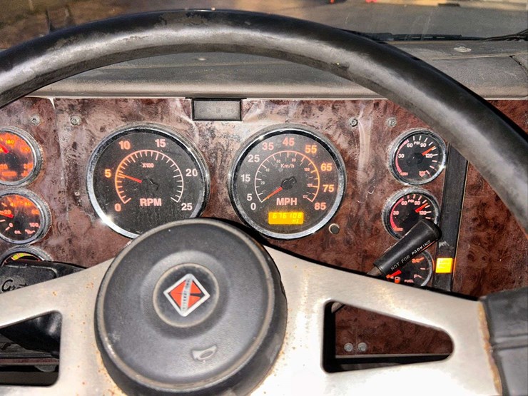 international-9200-image-23