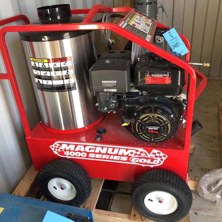 UNUSED EASY KLEEN MAGNUM 4000 HOT WATER PRESSURE WASHER