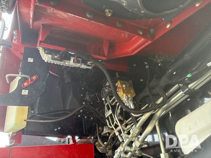 case-ih-8250-image-21