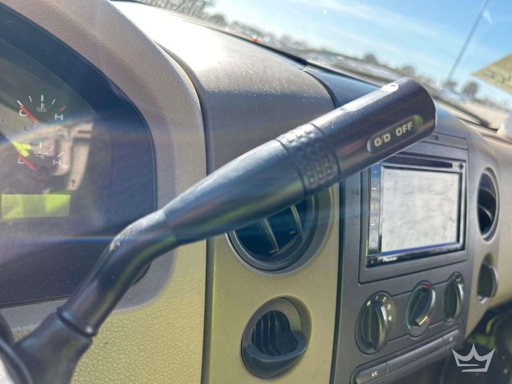 2004-ford-f150-image-15