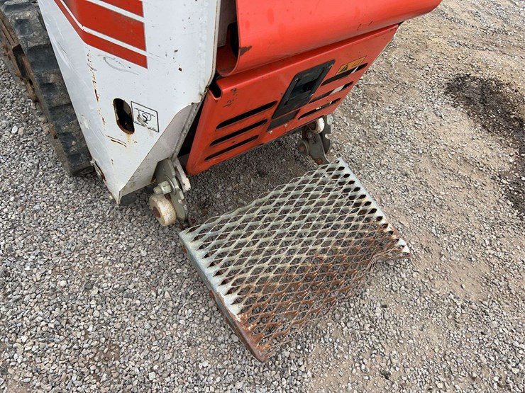 2013-bobcat-mt52-image-17