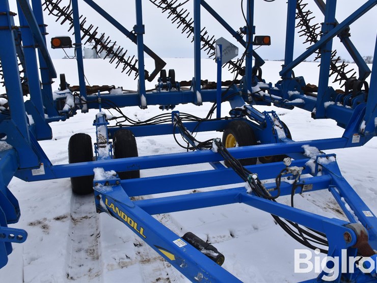 landoll-130-32-to-the-max-roller-harrow-image-14