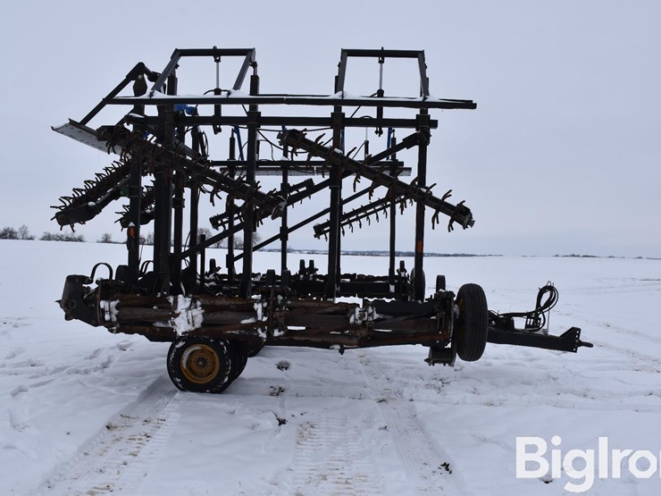 landoll-to-the-max-roller-harrow-image-4