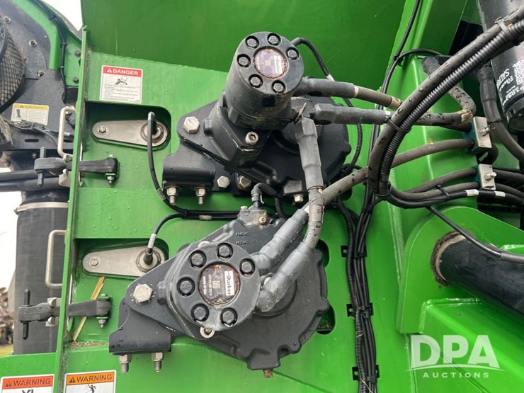 john-deere-600r-image-46