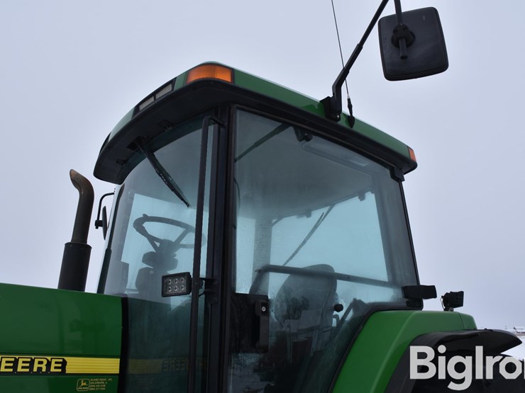 john-deere-8400-image-14