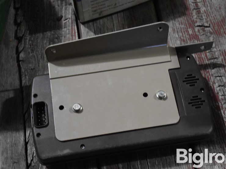 john-deere-brown-box-image-2