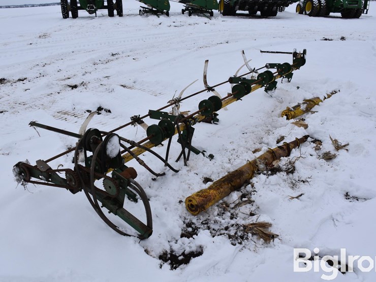 6r-corn-reel-image-3