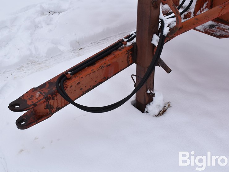 nh-savage-6580-aerator-image-10