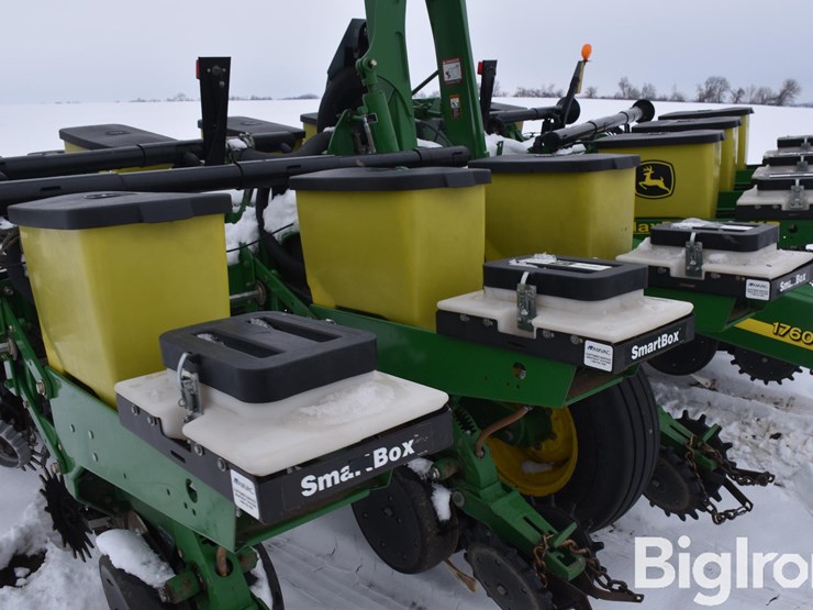 john-deere-1760-image-11