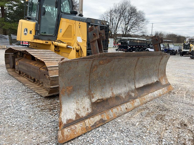 2007-deere-750j-image-4