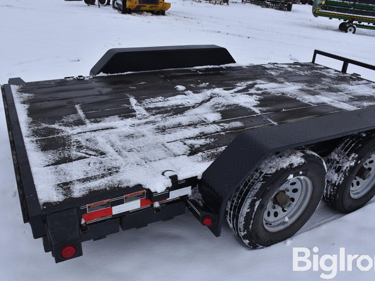 2015-load-trail-t/a-trailer-image-18