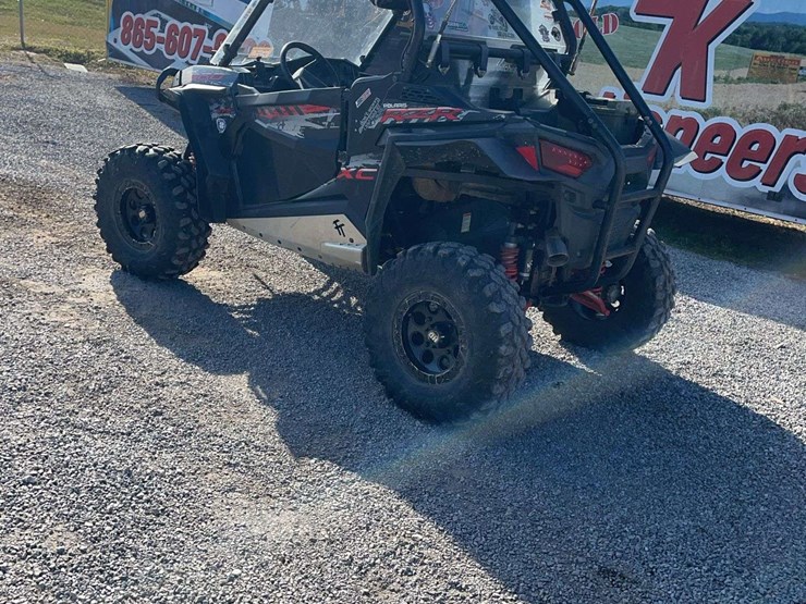 2015-polaris-rzr-900-image-5