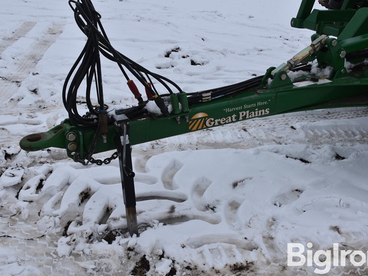 great-plains-2400tm-image-9