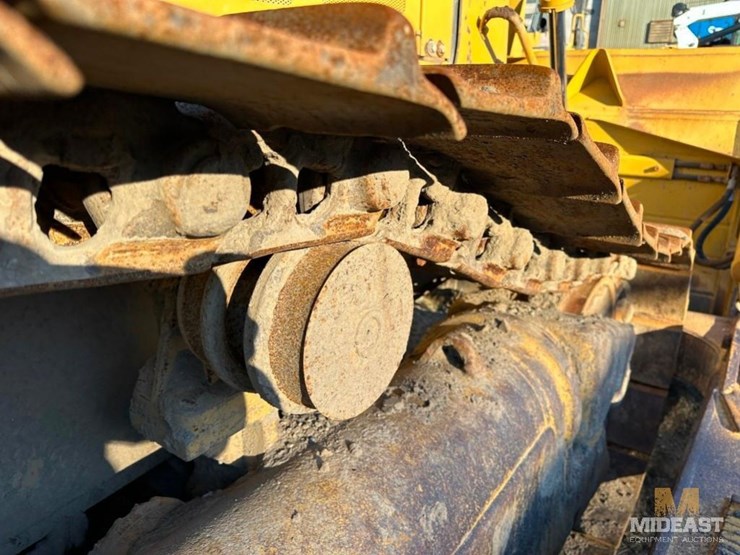 2004-caterpillar-d6r-xl-image-24