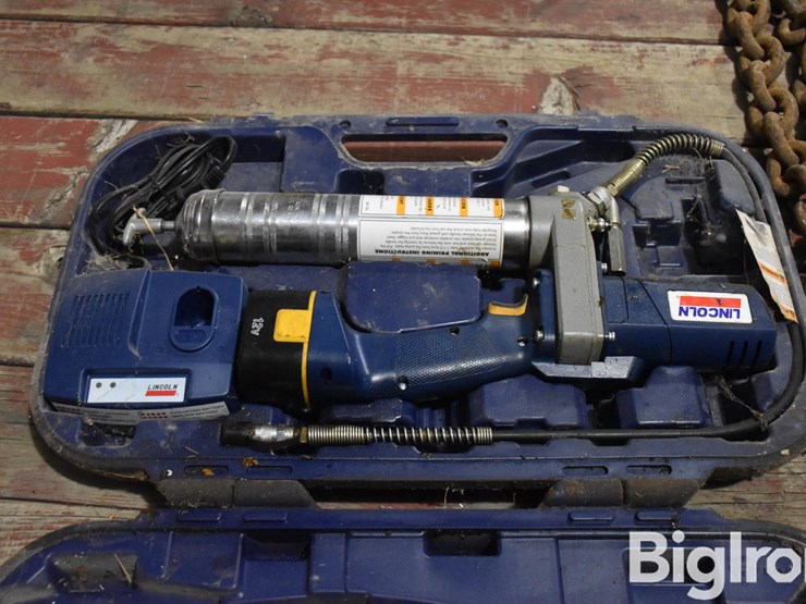 lincoln-grease-gun-image-1