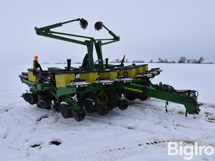 john-deere-1760-image-3