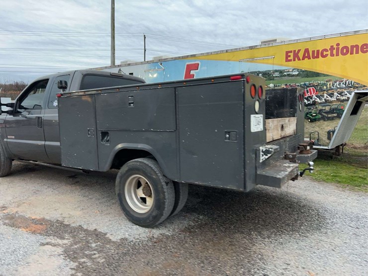 2003-ford-f350-image-23