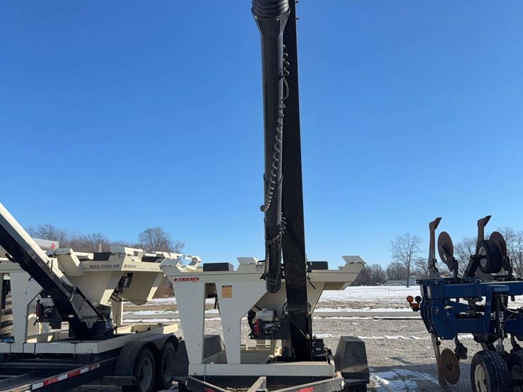 four-box-friesen-seed-tender-image-1