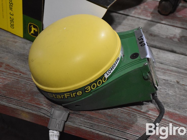 john-deere-3000-image-1