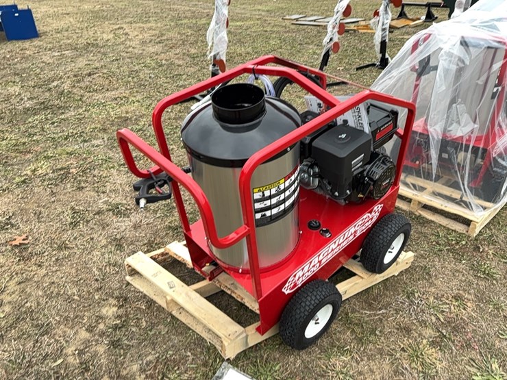 new-easy-kleen-magnum-gold-pressure-washer-image-2